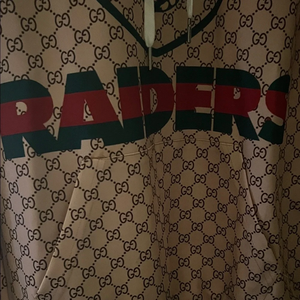 Copy Gucci  Beige Raiders Logo hoody Sweater - Picture 2 of 4